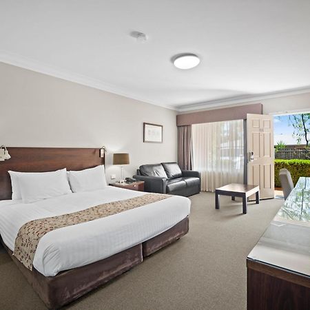 Carlyle Suites & Apartments Уогга-Уогга Экстерьер фото