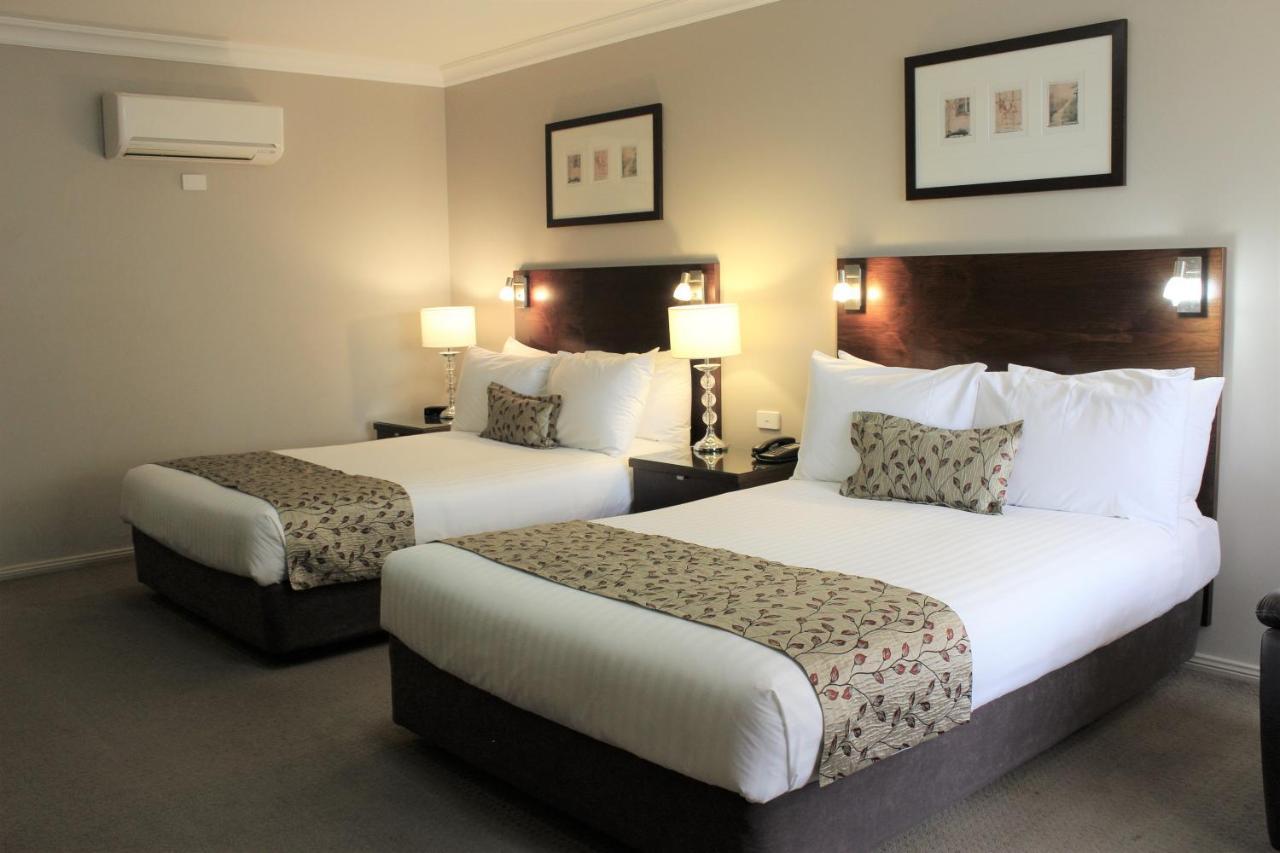 Carlyle Suites & Apartments Уогга-Уогга Экстерьер фото