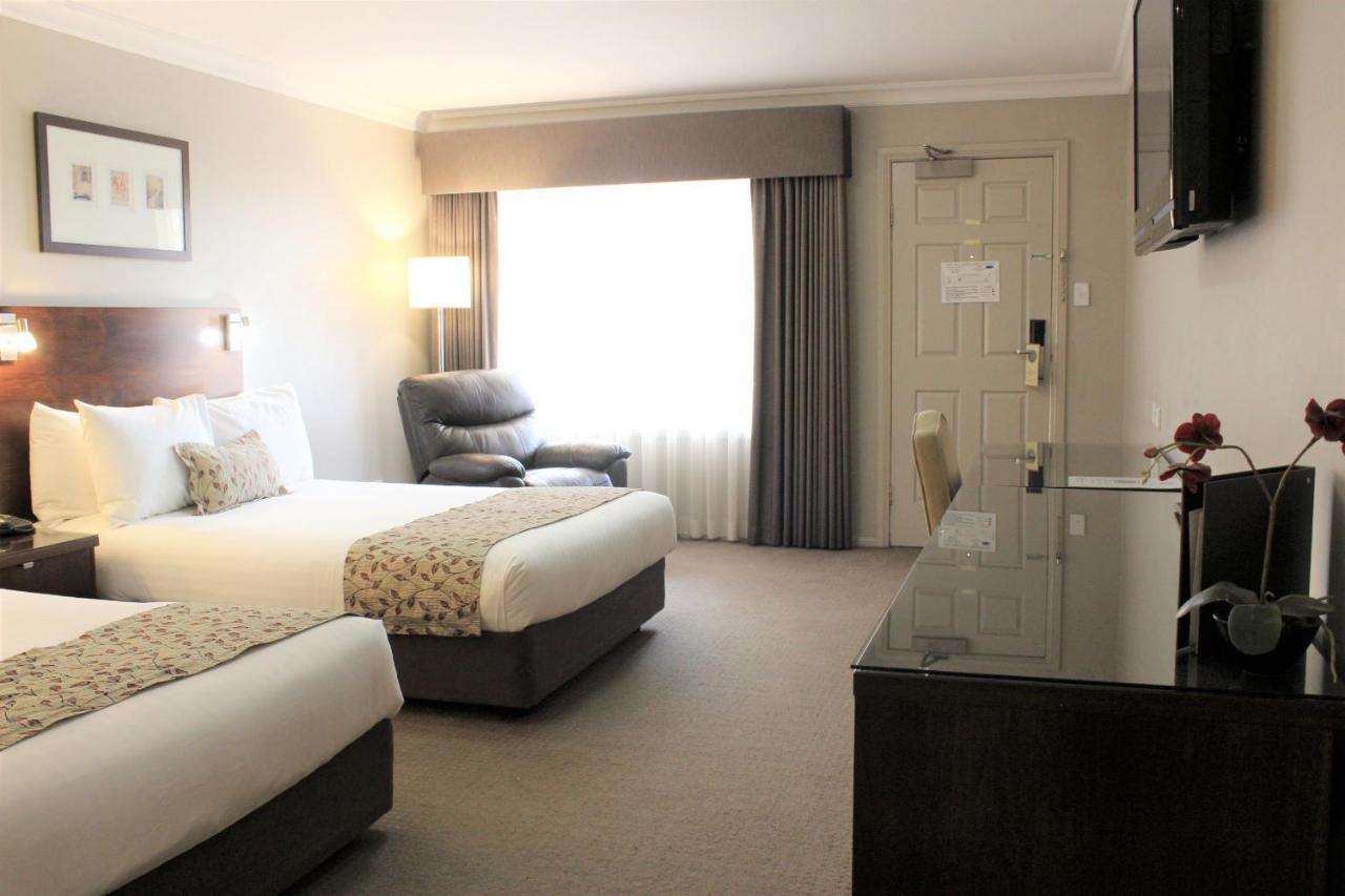 Carlyle Suites & Apartments Уогга-Уогга Экстерьер фото